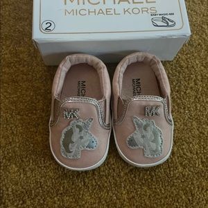 Michaels Kors baby shoes size 2 (3-6 months )